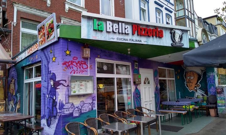 La Bella Pizzeria